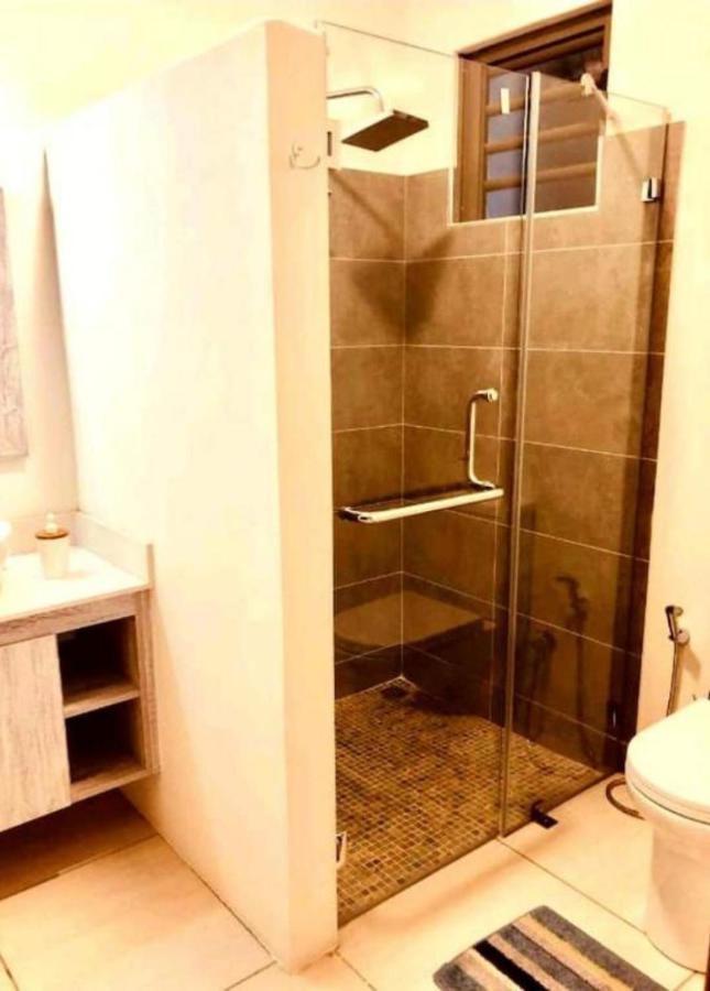 Luxury 2 Bedroom Apartment With Pool - Close To Flic-En-Flac Beach Luaran gambar